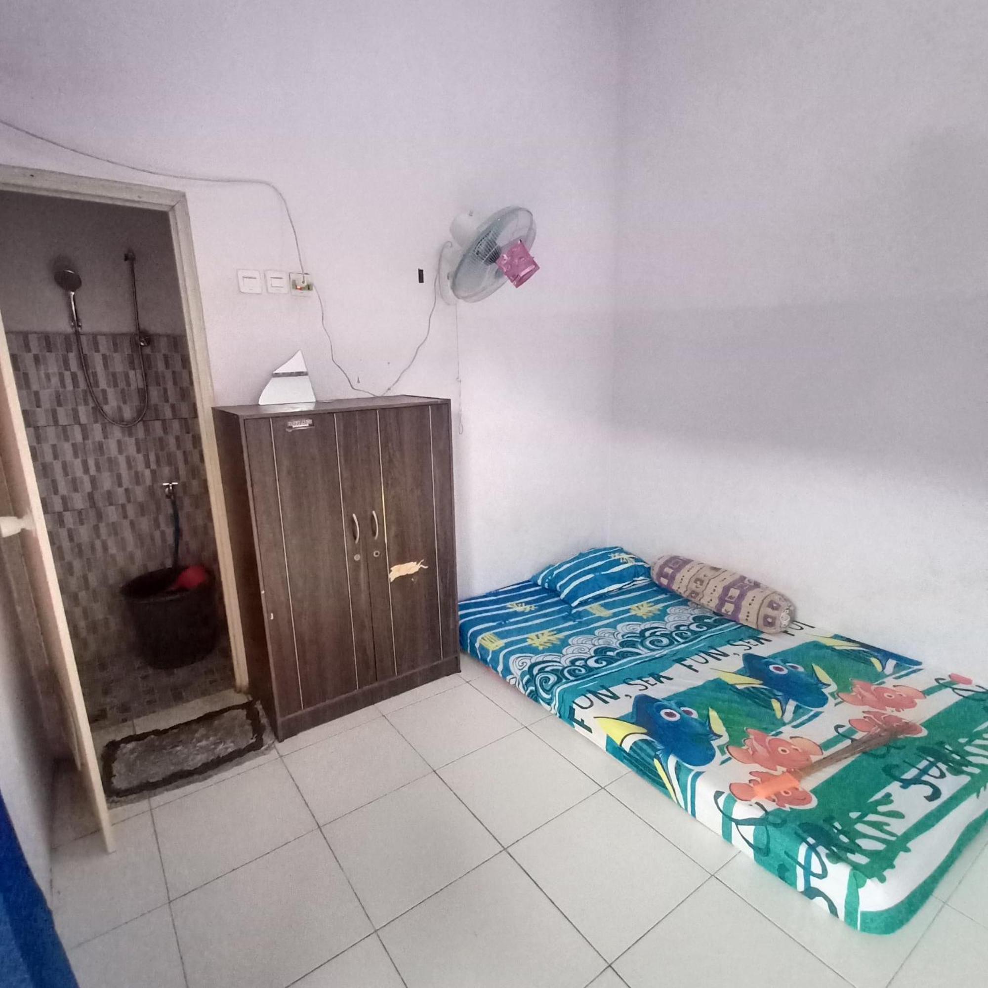 Mentari Kost Tempat Tidur & Sarapan Banyuwangi (East Java)